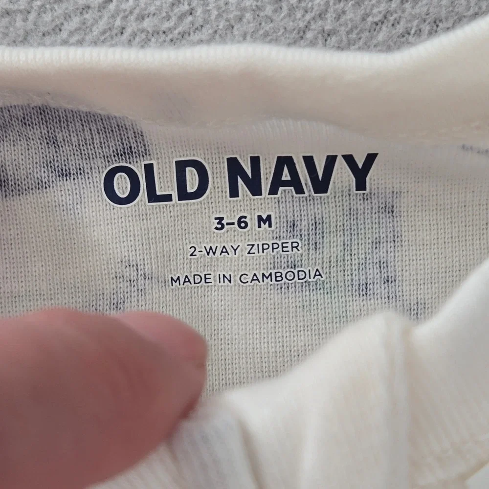 Old Navy cotton footed
